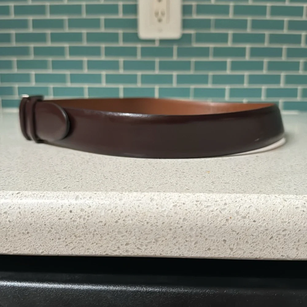Joseph Abboud men’s brown genuine leather dress belt size 30/75